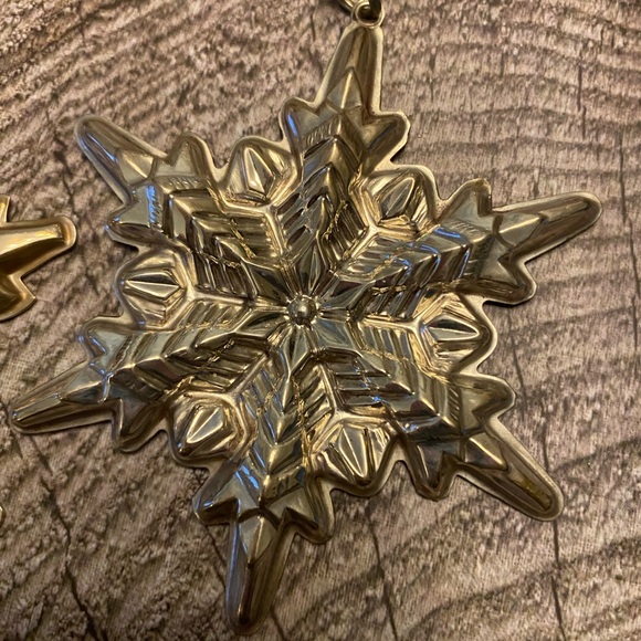 Gorham Bronze Snowflake Ornaments - Picture 3 of 5